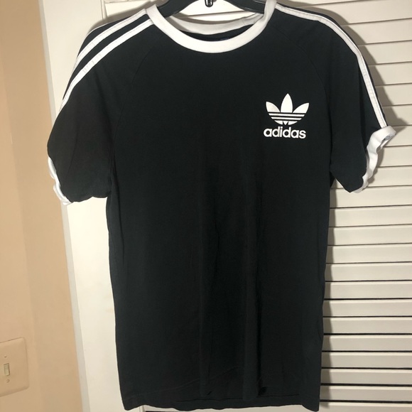 adidas Other - Men’s Adidas T-Shirt Size L